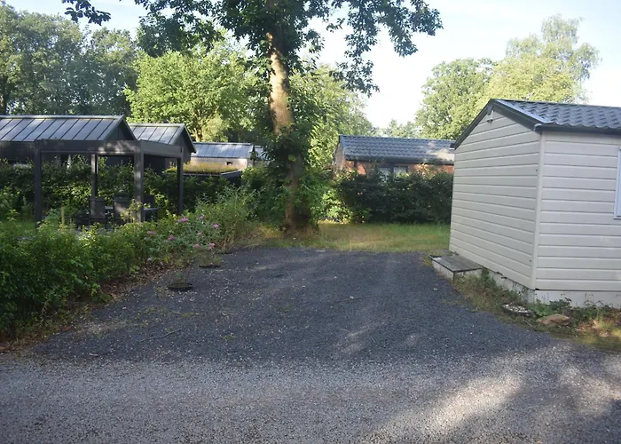 Tatil Evi Onder De Eik