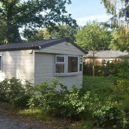 펜션 Onder De Eik 에페